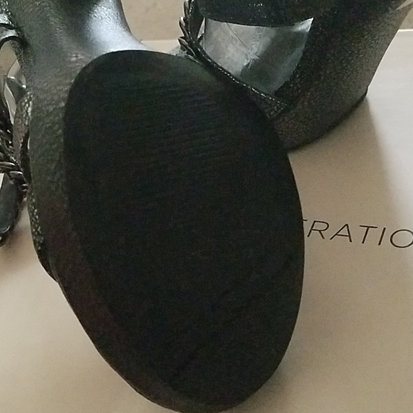 Pewter chain heels - Picture 6 of 6